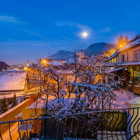 Appartamento Casa Zen Braşov Esterno foto