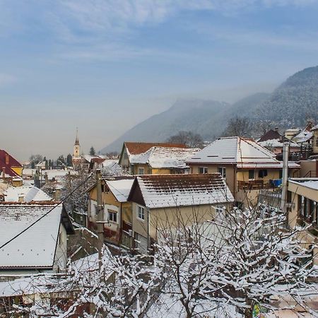 Appartamento Casa Zen Braşov Esterno foto