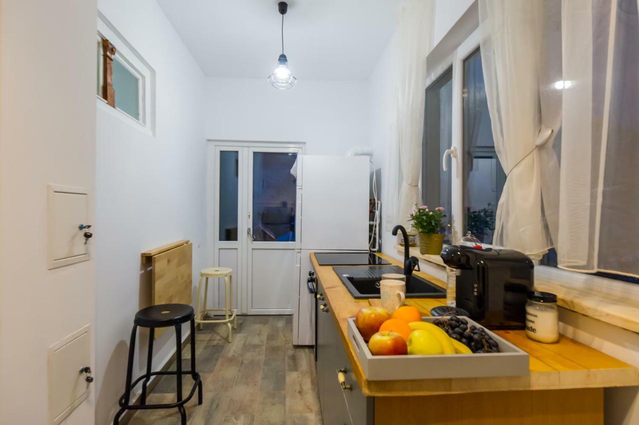 Appartamento Casa Zen Braşov Esterno foto