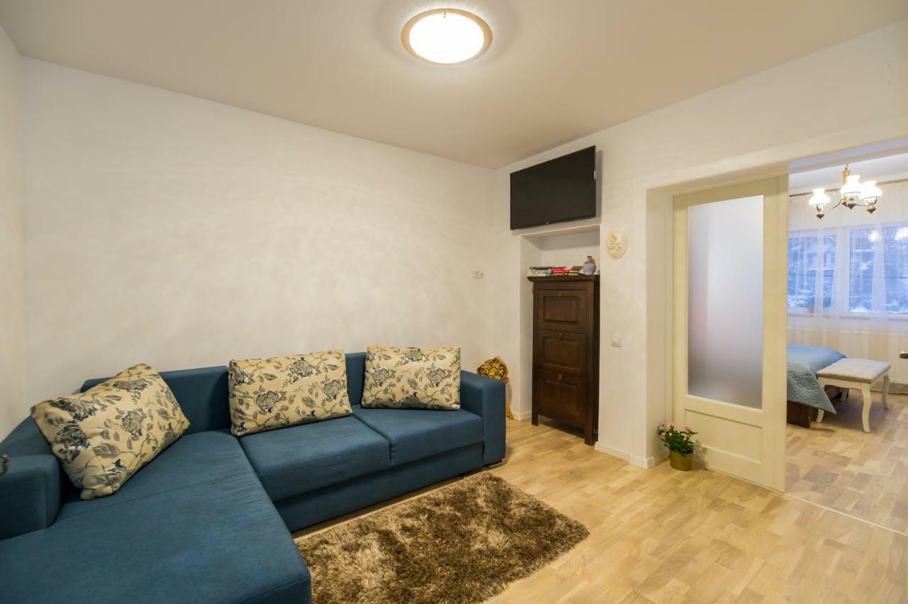 Appartamento Casa Zen Braşov Esterno foto
