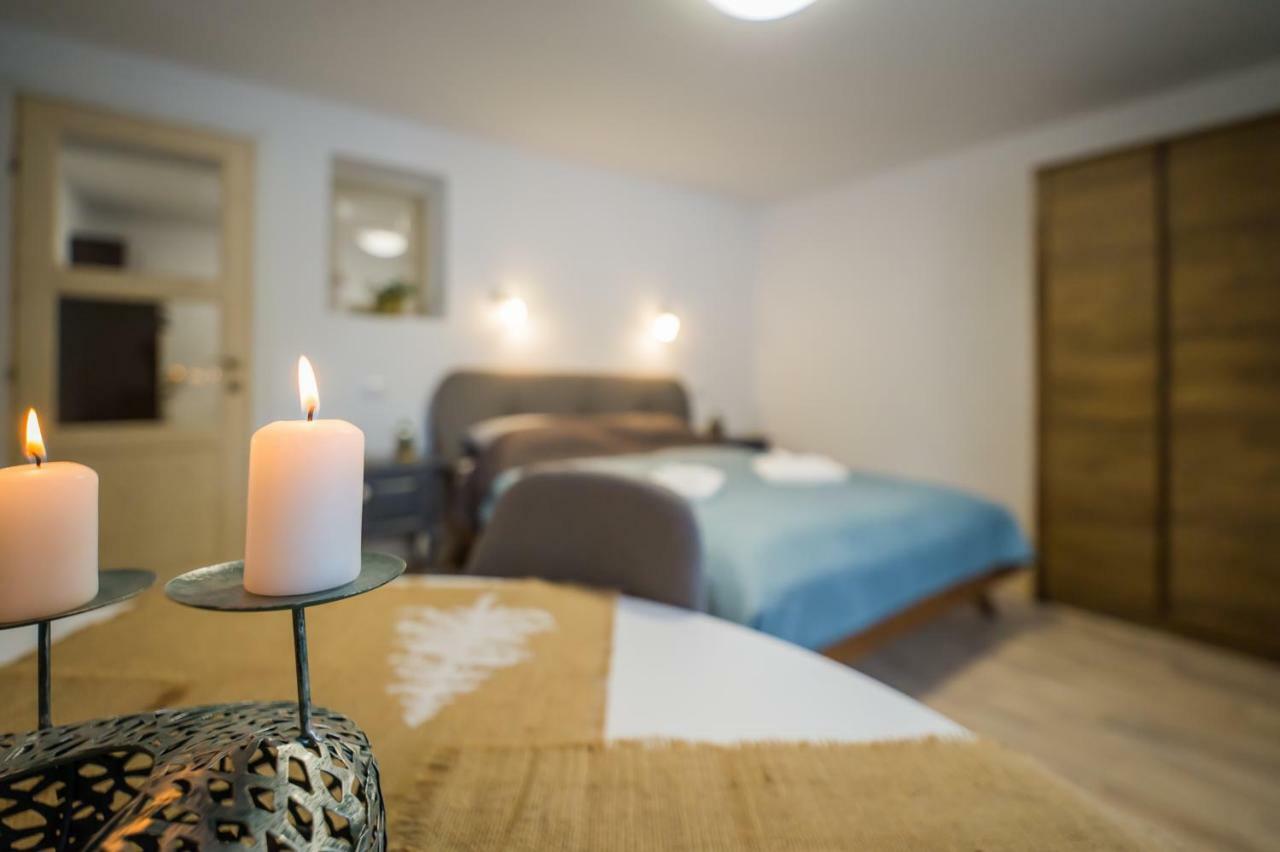Appartamento Casa Zen Braşov Esterno foto