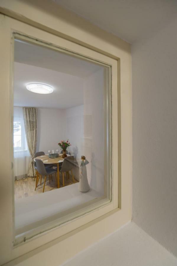 Appartamento Casa Zen Braşov Esterno foto