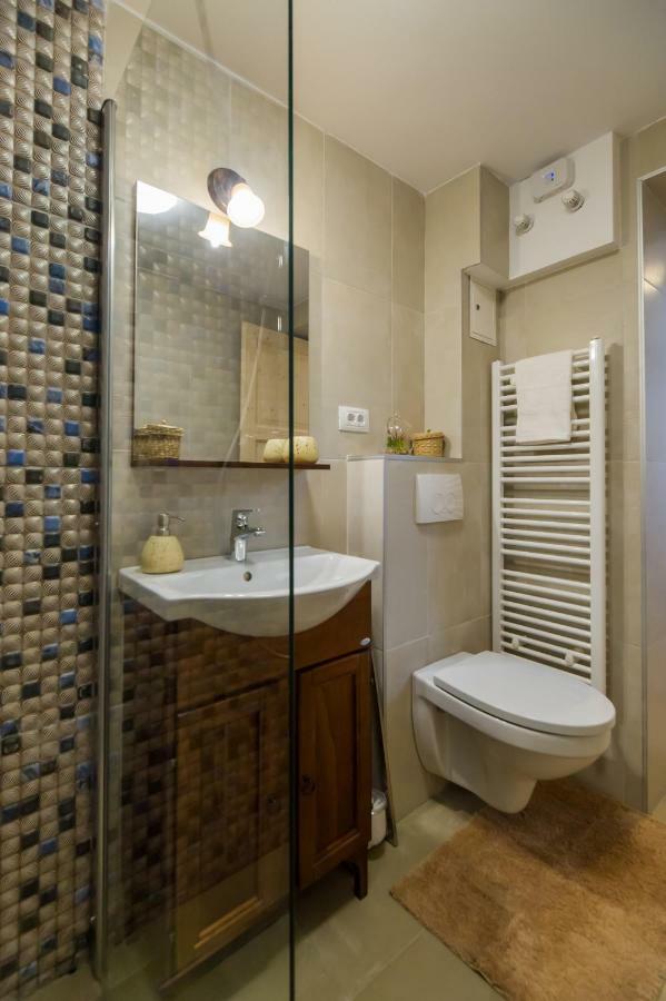 Appartamento Casa Zen Braşov Esterno foto